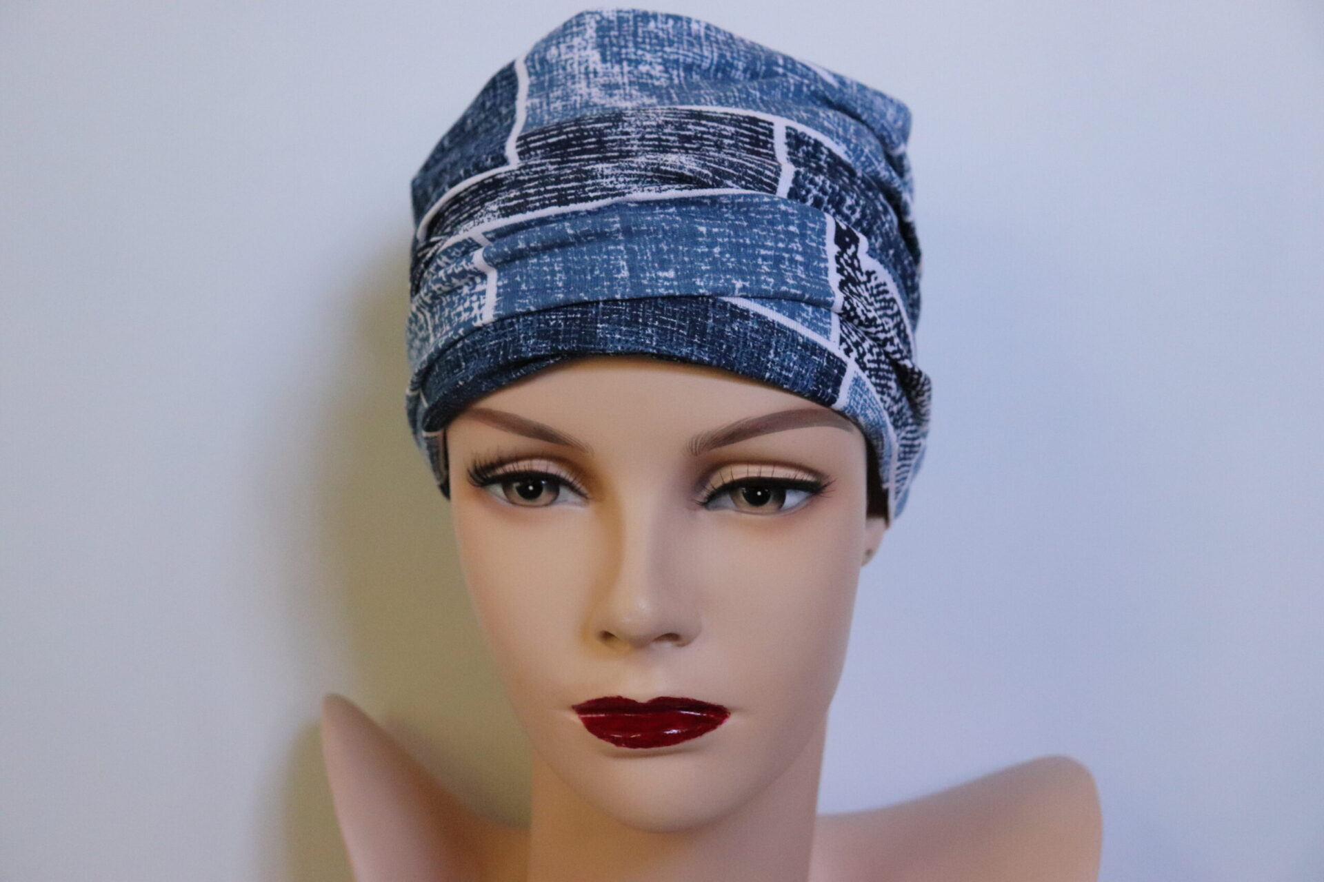 Muts jeans blauwe print Nora Dohmen vooraanzicht pop